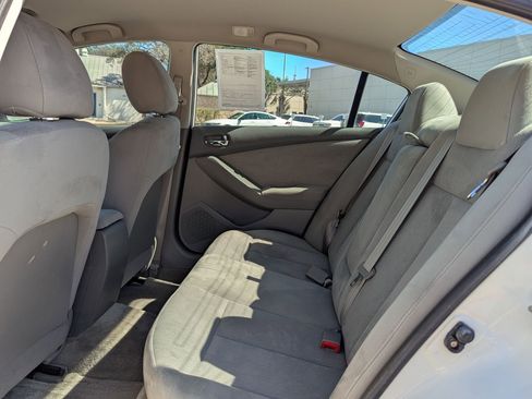 Used 2011 Nissan Altima 2.5 image 14