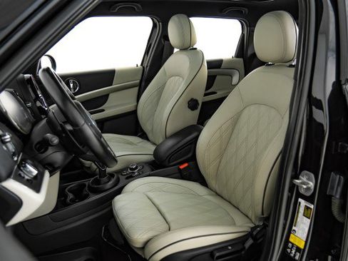 Used 2022 MINI Cooper Countryman S w/ Signature Upholstery Package image 25