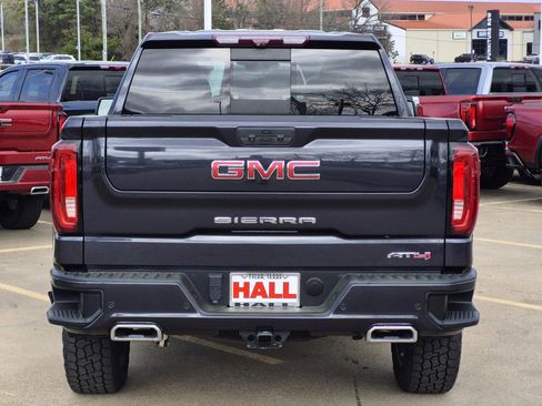 Used 2022 GMC Sierra 1500 AT4 w/ AT4 Premium Package image 5