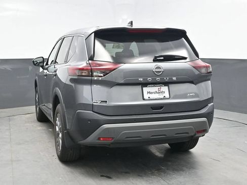 Used 2023 Nissan Rogue S AWD/4WD image 5