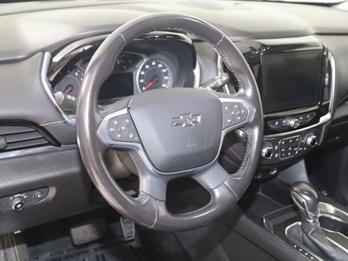 Used 2021 Chevrolet Traverse RS AWD/4WD image 6