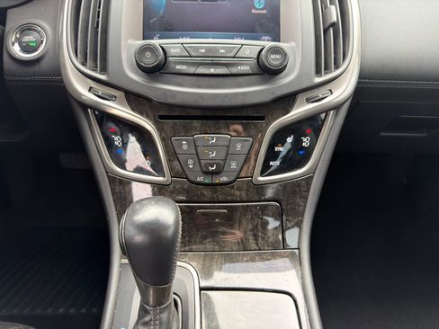 Used 2014 Buick LaCrosse Leather image 19