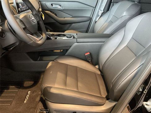 New 2026 Nissan Rogue SV image 26