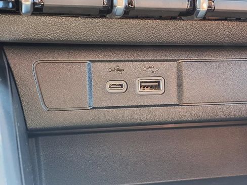New 2026 GMC Canyon Elevation w/ Convenience Package RWD image 5