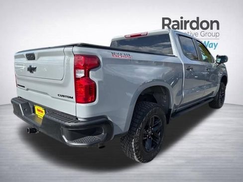 Used 2024 Chevrolet Silverado 1500 Custom Trail Boss w/ LPO, Dark Essentials Package image 8