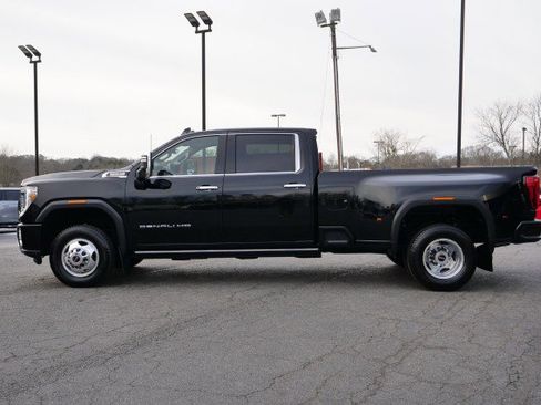 Used 2021 GMC Sierra 3500 Denali w/ Denali Ultimate Package image 39