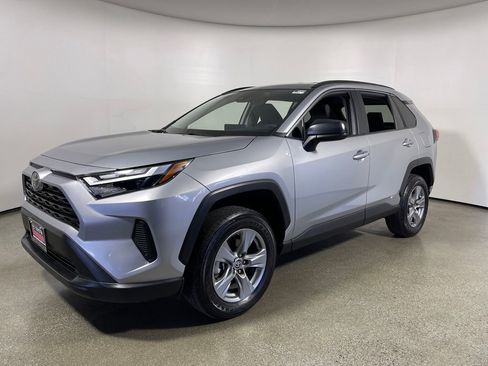 Certified 2025 Toyota RAV4 LE image 7