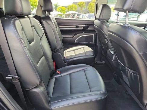 Used 2024 Kia Telluride S w/ S Sunroof Package FWD image 22