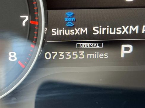 Used 2023 Mitsubishi Outlander SE Black Edition image 34