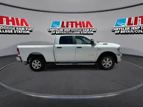 Used 2024 RAM 2500 Big Horn AWD/4WD image 9