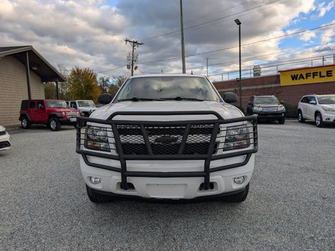 Used 2014 Chevrolet Suburban LS w/ All-Star Edition image 2