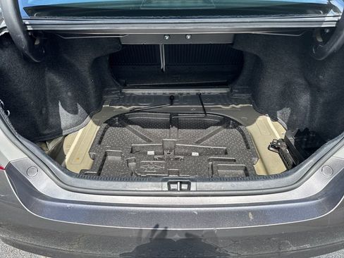 Used 2017 Toyota Camry LE FWD image 27