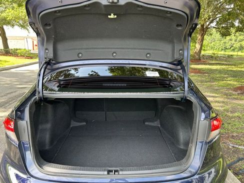 Used 2024 Toyota Corolla LE FWD image 11