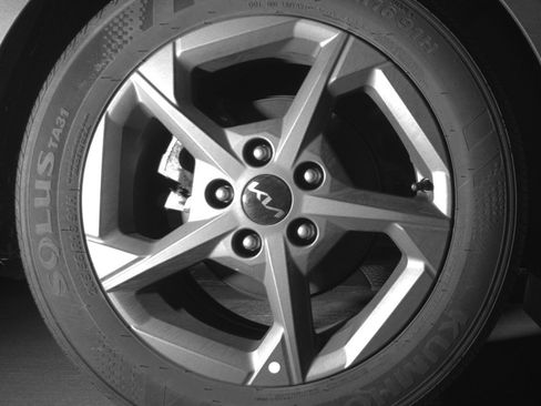 Used 2025 Kia K4 LXS image 15