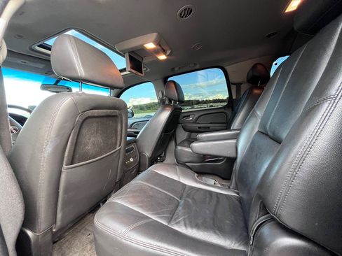 Used 2008 GMC Yukon XL SLT AWD/4WD image 16