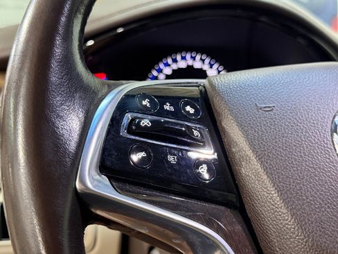 Used 2014 Cadillac XTS Luxury w/ Driver Awareness Package FWD image 12