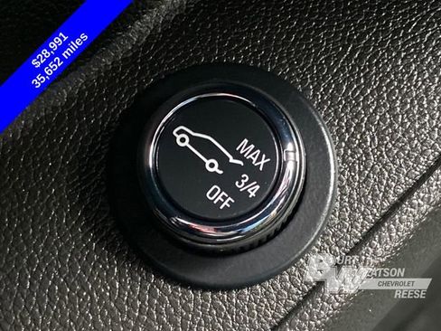 Certified 2023 Chevrolet Traverse LT image 30