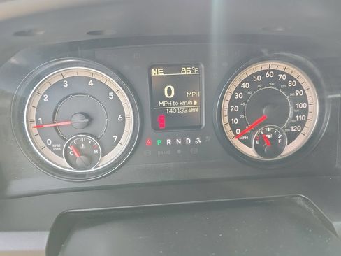 Used 2019 RAM 1500 Express w/ Express Value Package AWD/4WD image 18