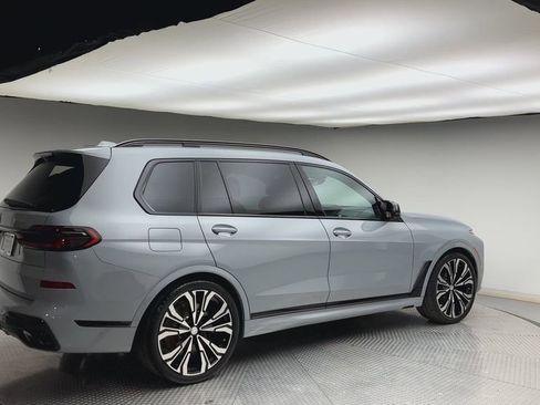 Used 2024 BMW X7 M60i w/ Executive Package AWD/4WD image 2