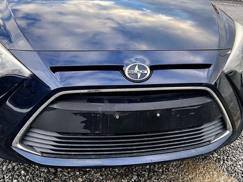 Used 2016 Scion iA image 24