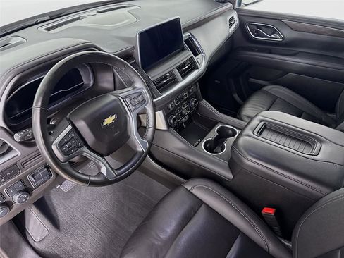 Used 2024 Chevrolet Tahoe LT w/ LT Signature Package AWD/4WD image 11