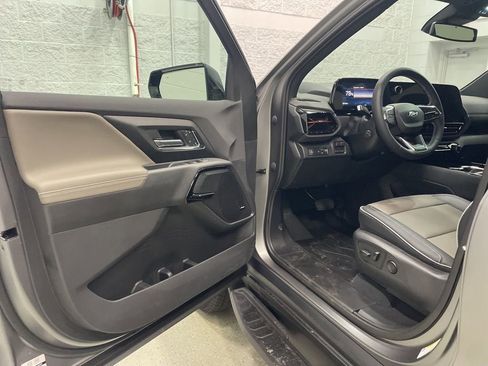 New 2026 Chevrolet Silverado EV Trail Boss w/ Plus Package AWD/4WD image 14