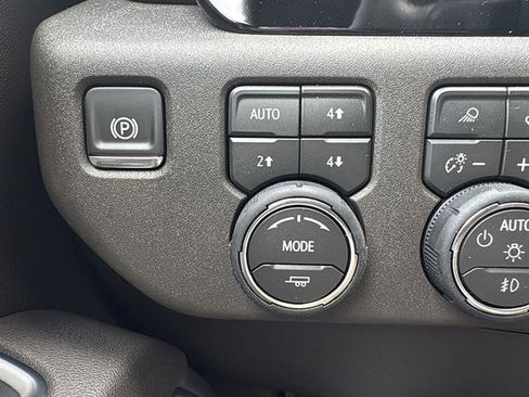 New 2026 Chevrolet Silverado 1500 LTZ w/ LTZ Premium Package image 22