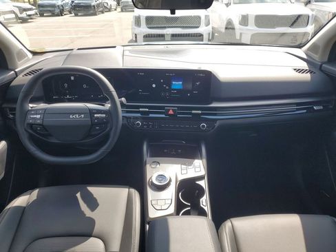 New 2026 Kia Sportage SX Prestige image 18