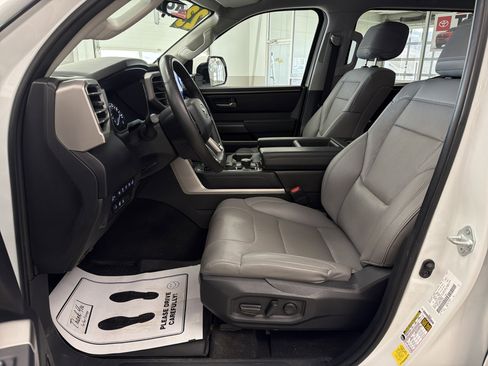 Used 2023 Toyota Tundra SR5 w/ SR5 Premium Package image 26