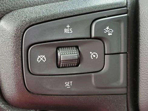 Used 2025 Chevrolet Silverado 1500 Custom Trail Boss w/ Realtree Special Edition image 34