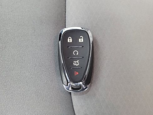 Used 2024 Chevrolet Malibu LT FWD image 32
