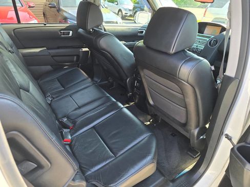 Used 2011 Honda Pilot Touring image 33