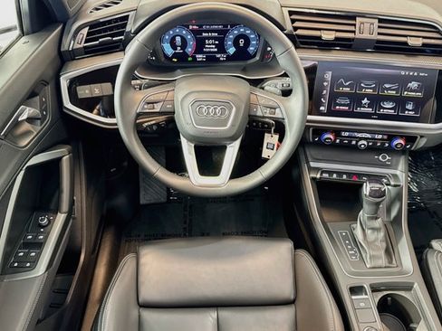 Used 2025 Audi Q3 2.0T Premium w/ Black Optic Sport Package AWD/4WD image 20