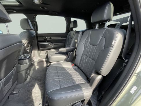 Used 2024 Kia Telluride EX X-Line AWD/4WD image 16