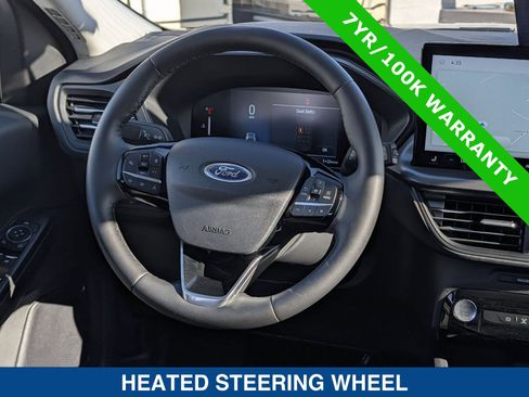 Certified 2023 Ford Escape SE image 17