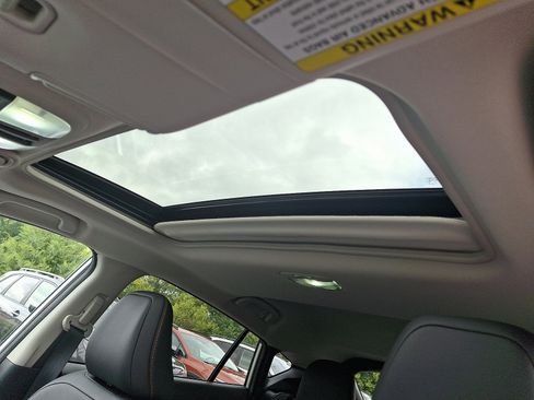 Used 2025 Subaru Crosstrek 2.5i Limited image 14