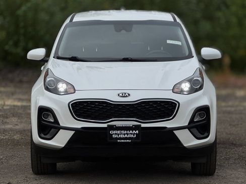 Used 2022 Kia Sportage LX AWD/4WD image 2
