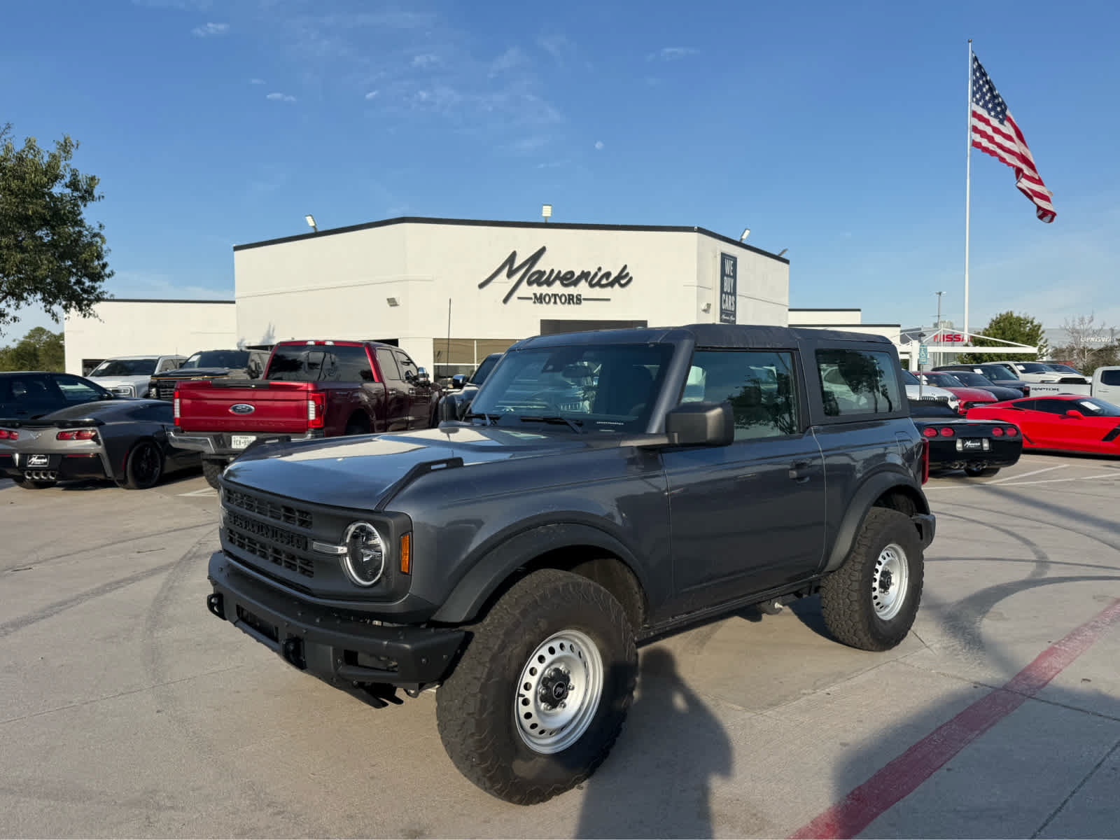 Used 2021 Ford Bronco 2-Door AWD/4WD image 1