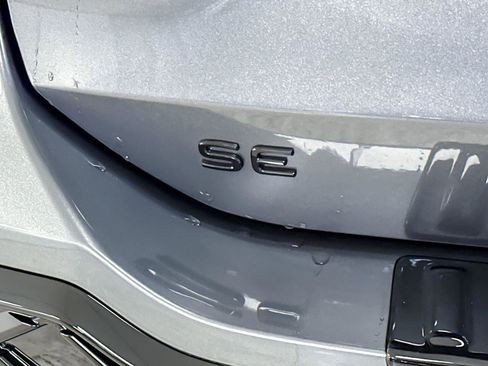 New 2026 Volkswagen Tiguan SE R-Line image 25