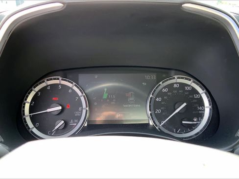 Used 2021 Toyota Highlander XLE FWD image 26