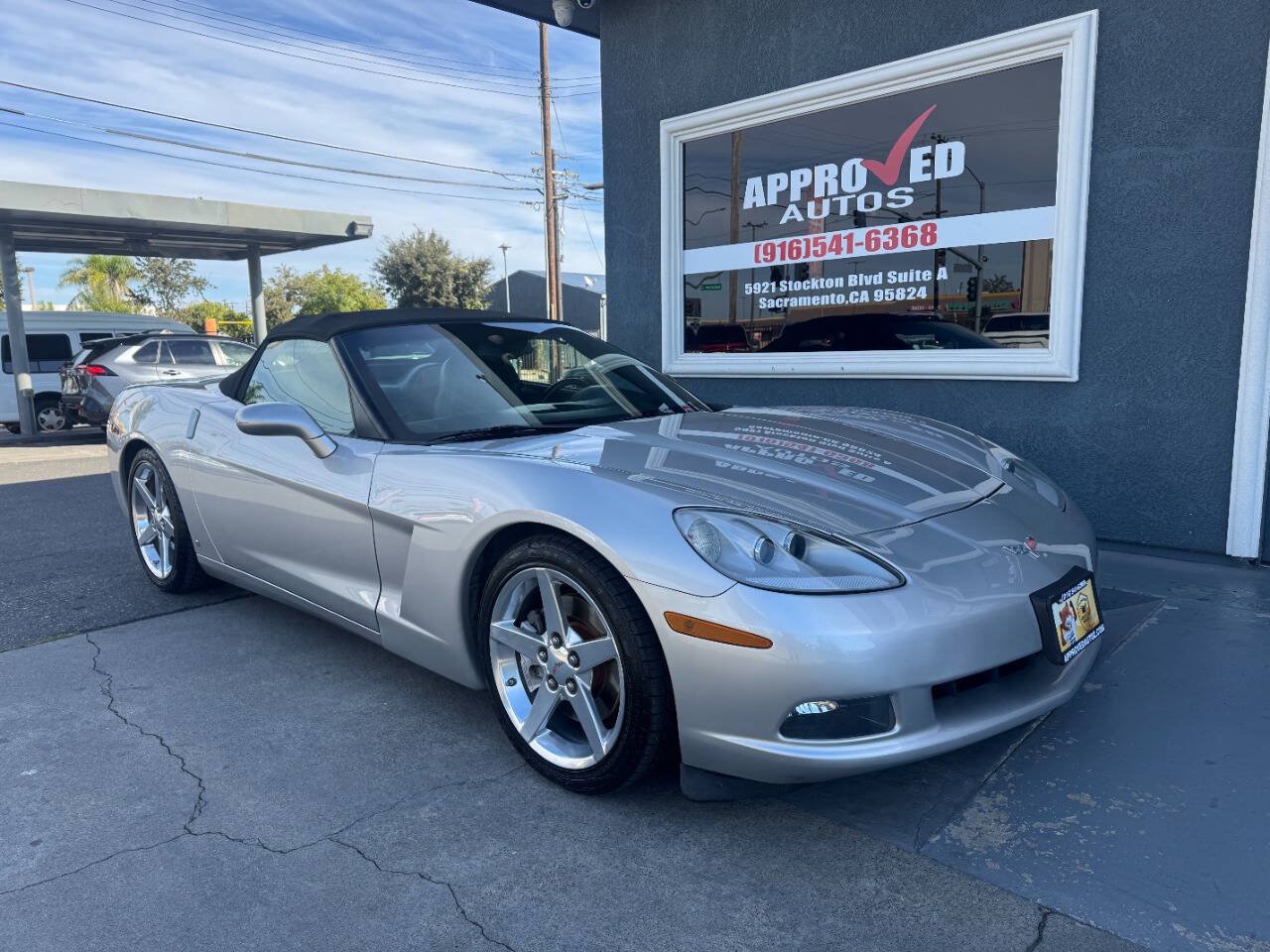Used 2006 Chevrolet Corvette Convertible w/ Preferred Equipment Group RWD image 1
