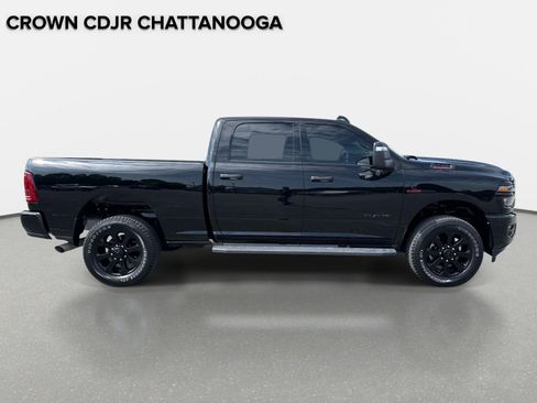 Certified 2025 RAM 2500 Big Horn AWD/4WD image 4