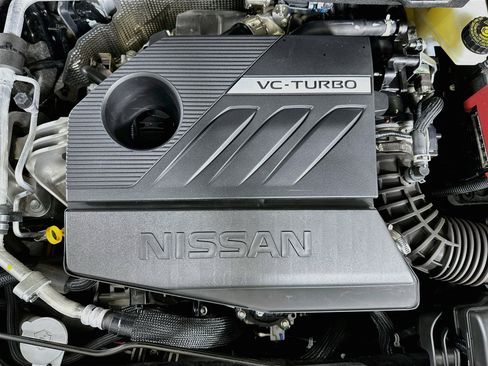 Used 2023 Nissan Rogue SV FWD image 32