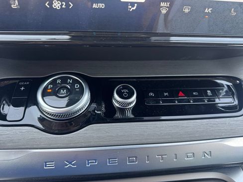 New 2027 Ford Expedition Max Platinum AWD/4WD image 30