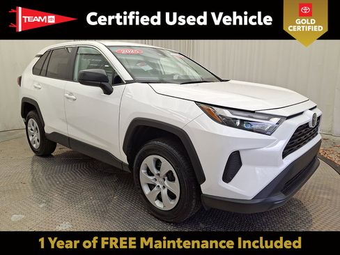 Certified 2025 Toyota RAV4 LE image 1
