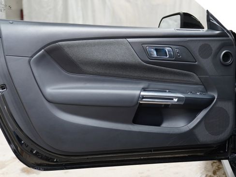 Used 2025 Ford Mustang GT image 16