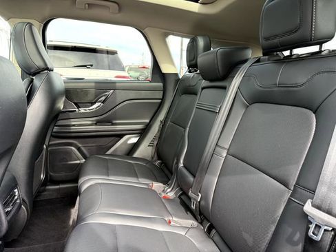 Certified 2024 Lincoln Corsair AWD w/ Equipment Group 101A image 27