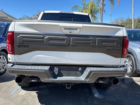 Used 2018 Ford F150 Raptor w/ Equipment Group 802A Luxury image 5