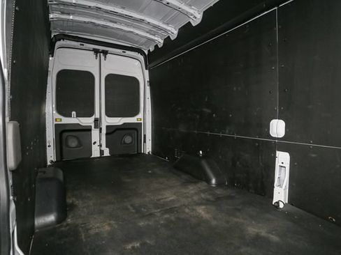 Used 2025 Ford Transit 250 148 High Roof Extended w/ Load Area Protection Package RWD image 18