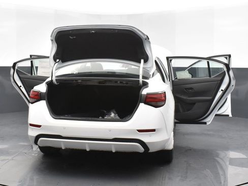 New 2025 Nissan Sentra S image 32